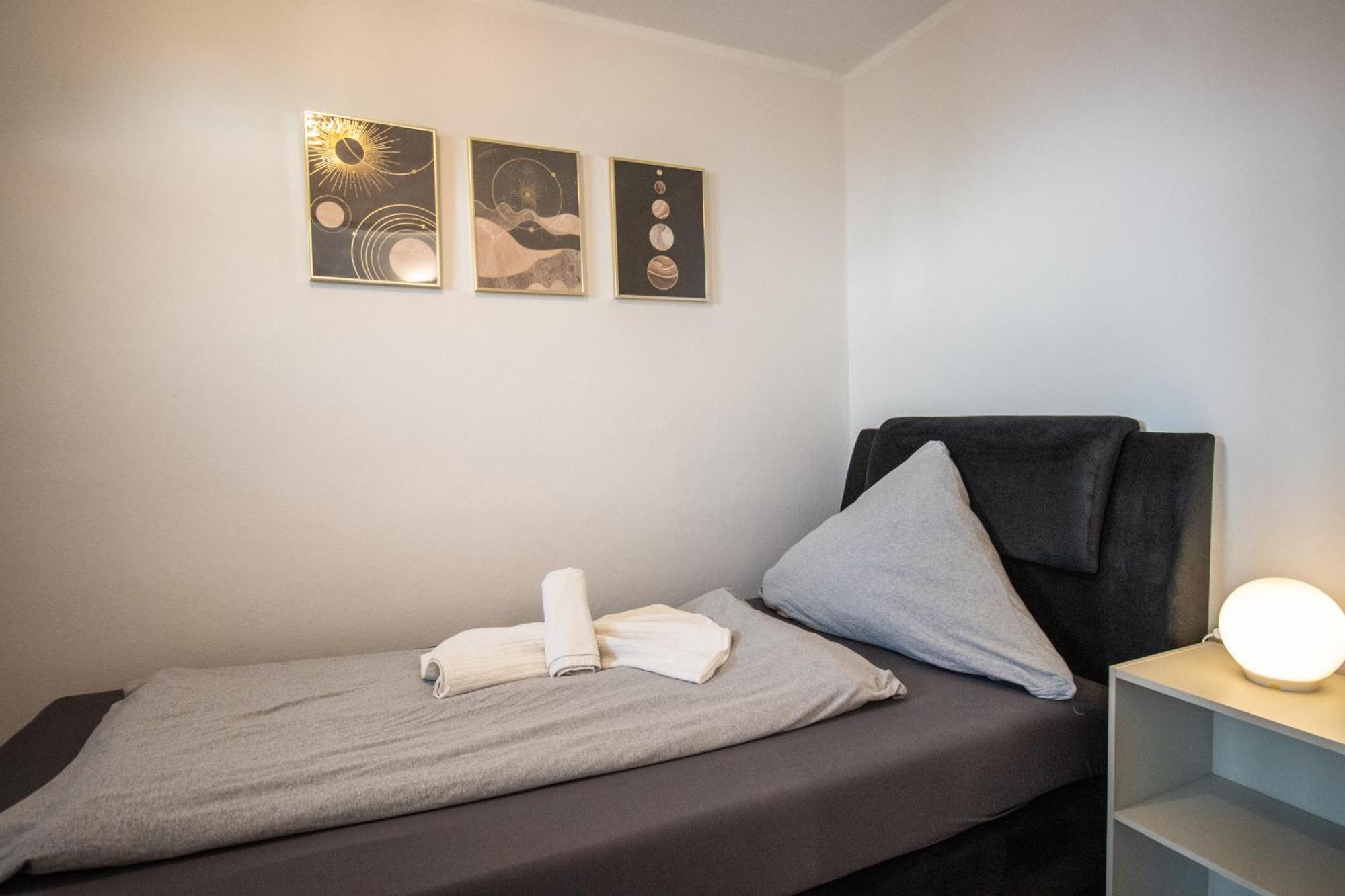 Messewohnung Fuer 5 Gaeste Mit Balkon Und Lift Hannover Exterior foto